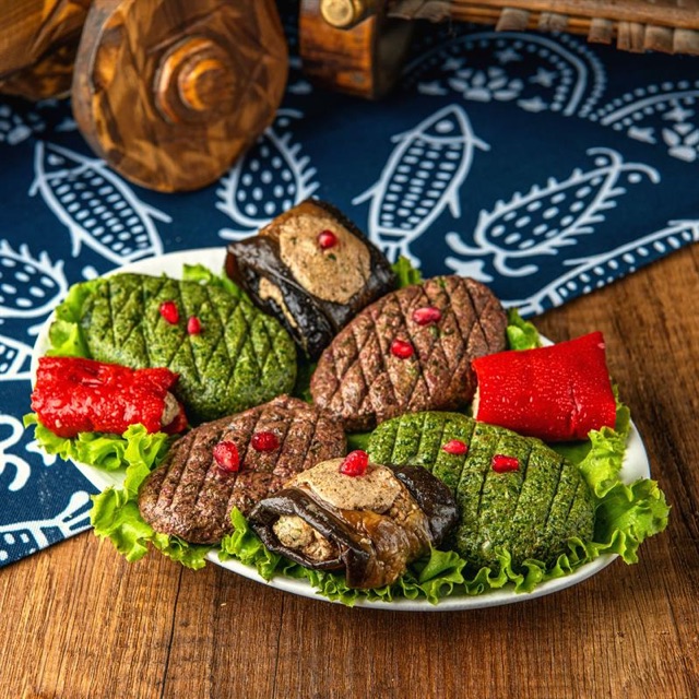 მხალეული · Pkhali